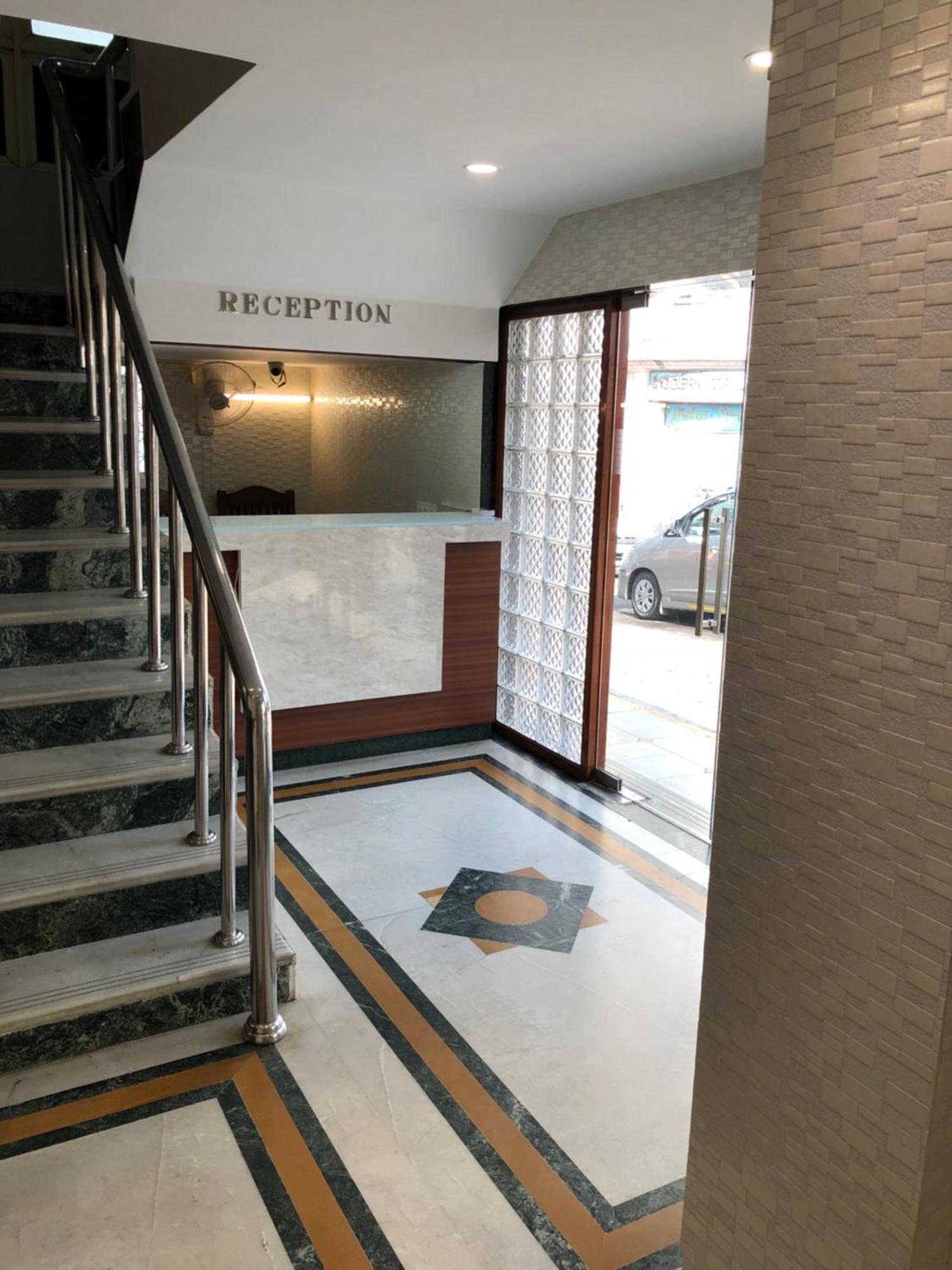 Hotel Antique - Colaba, Mumbai